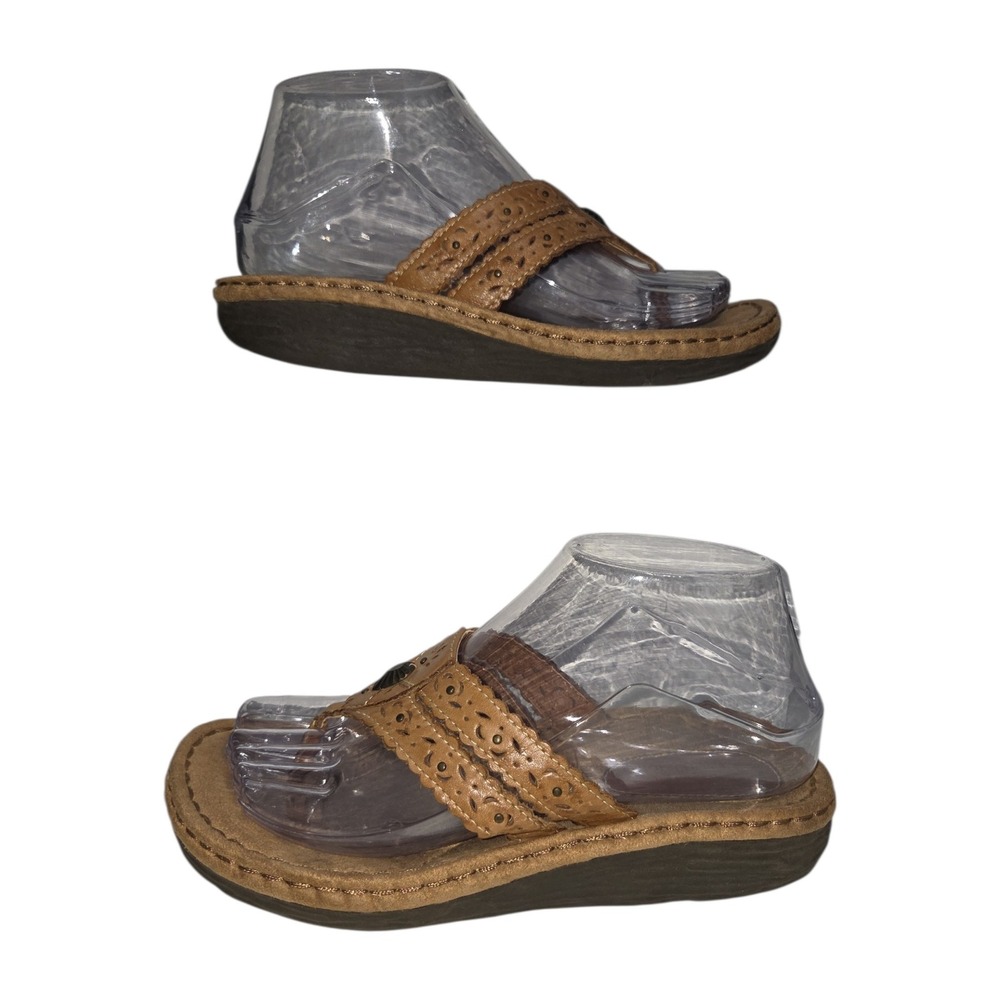 Earth Origins Lydia Tan Leather Thong Sandals Womens 7M
